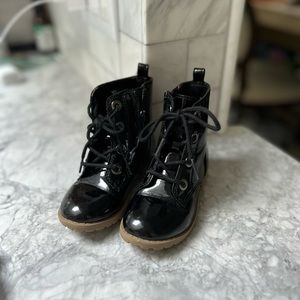 Toddler size 8 boots